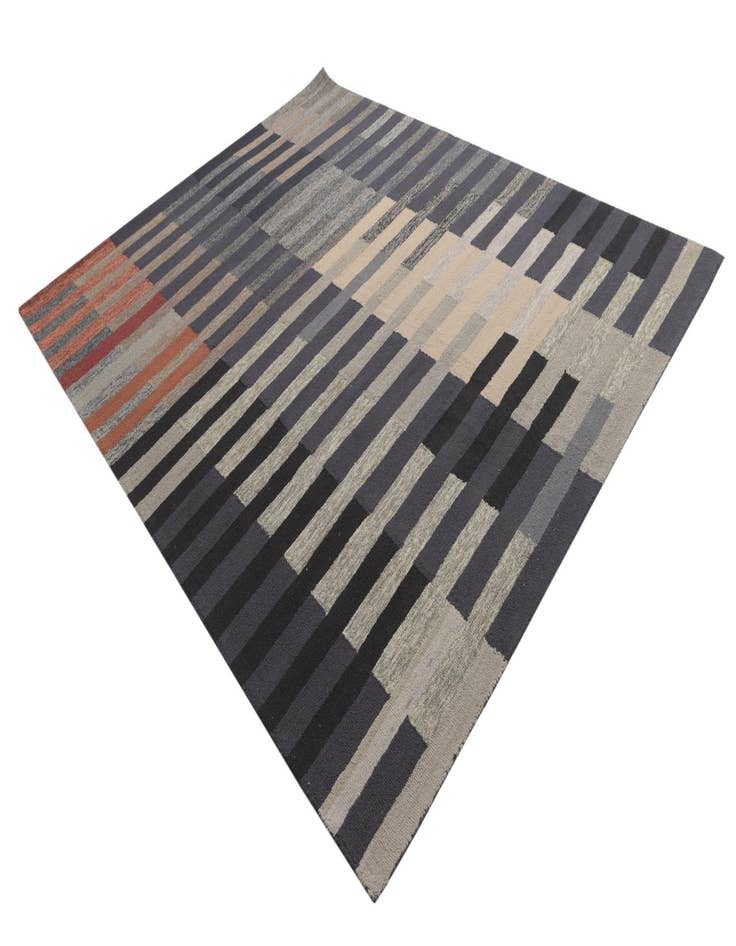 Detail image of  8' 1 x 10' 2 Luna Rug