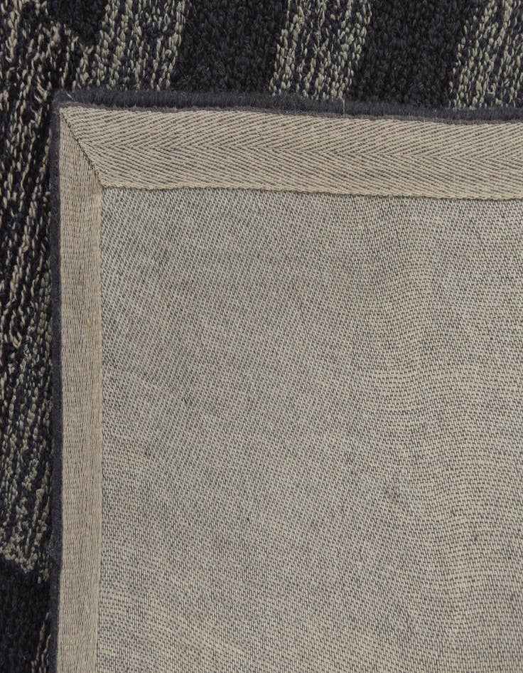 Detail image of  8' 1 x 10' 1 Luna Rug