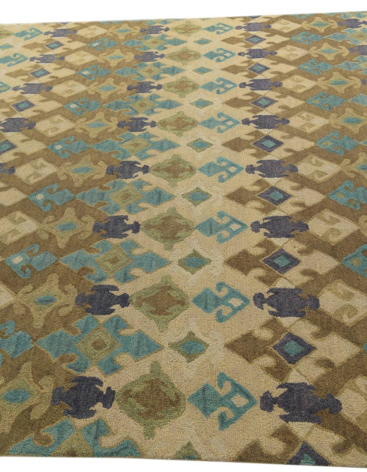 Detail image of  8' x 9' 10 Luna Rug