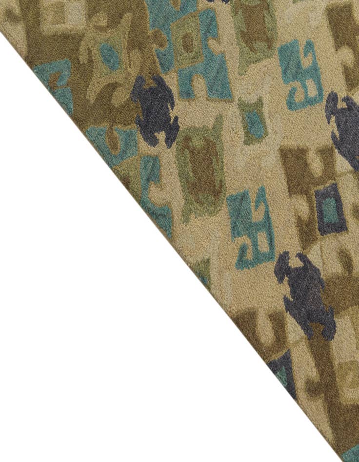 Detail image of  8' x 9' 10 Luna Rug