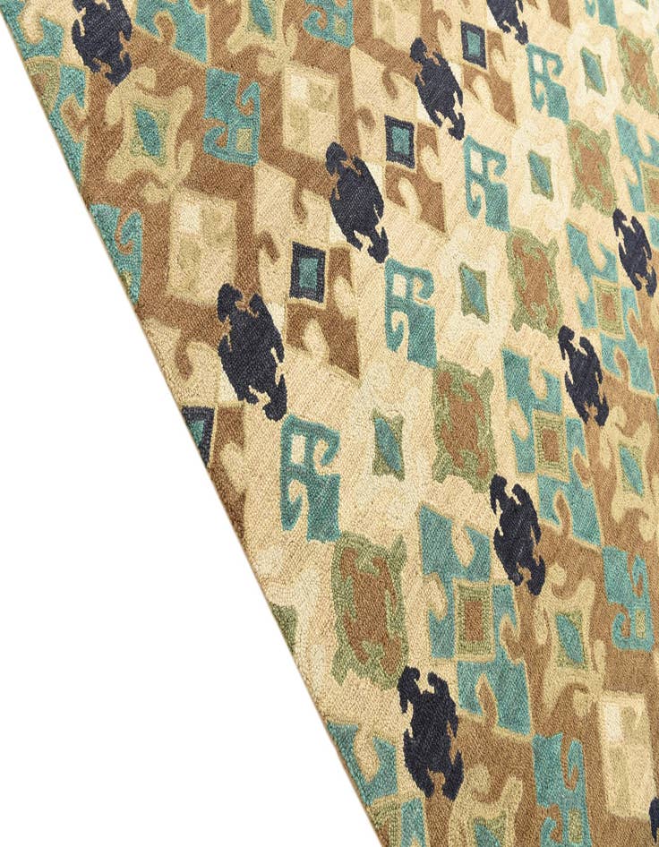 Detail image of  8' x 9' 10 Luna Rug