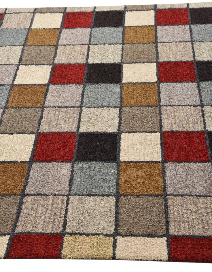 Detail image of  5' x 7' 11 Luna Rug