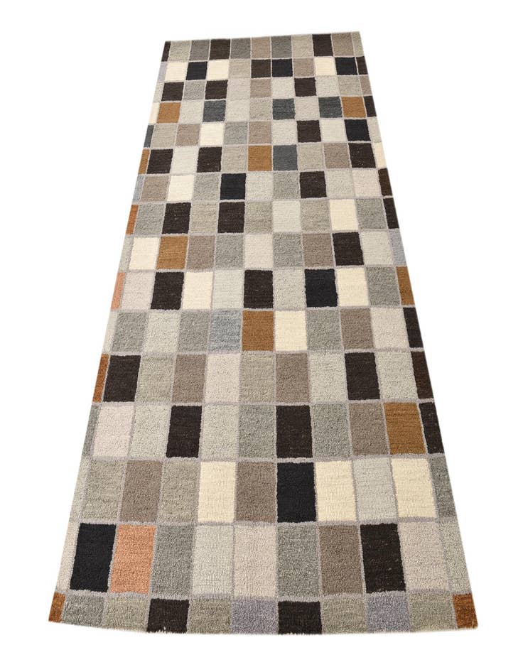 Detail image of  5' x 7' 10 Luna Rug