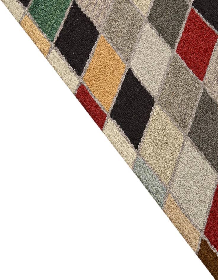 Detail image of  5' x 7' 11 Luna Rug