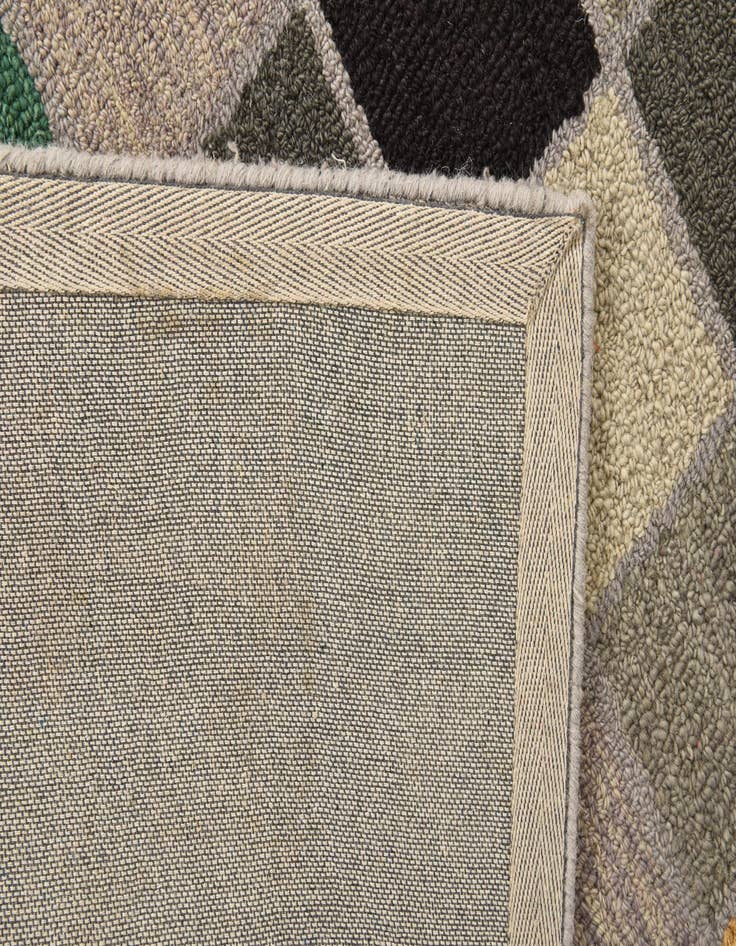 Detail image of  5' x 7' 11 Luna Rug
