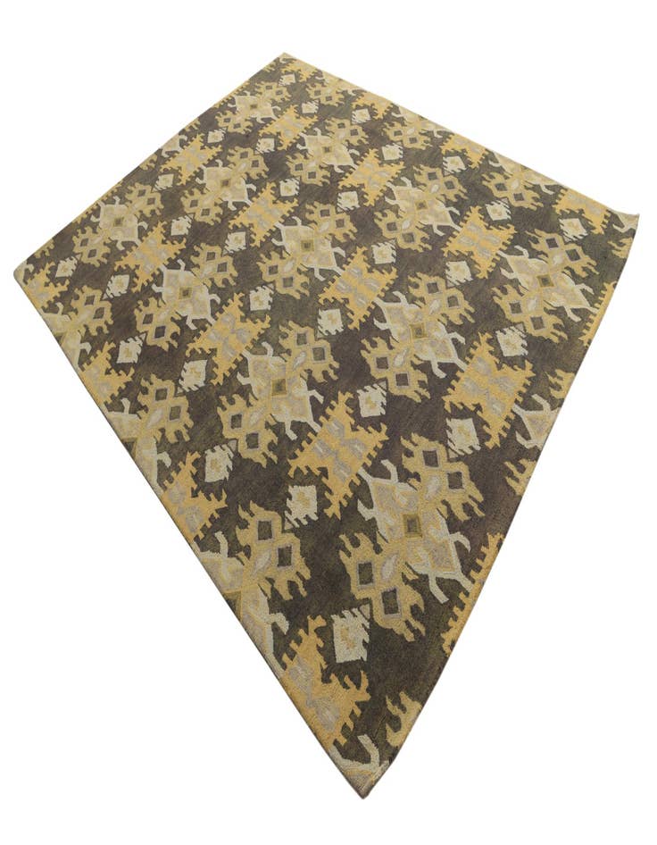 Detail image of  8' x 9' 10 Luna Rug