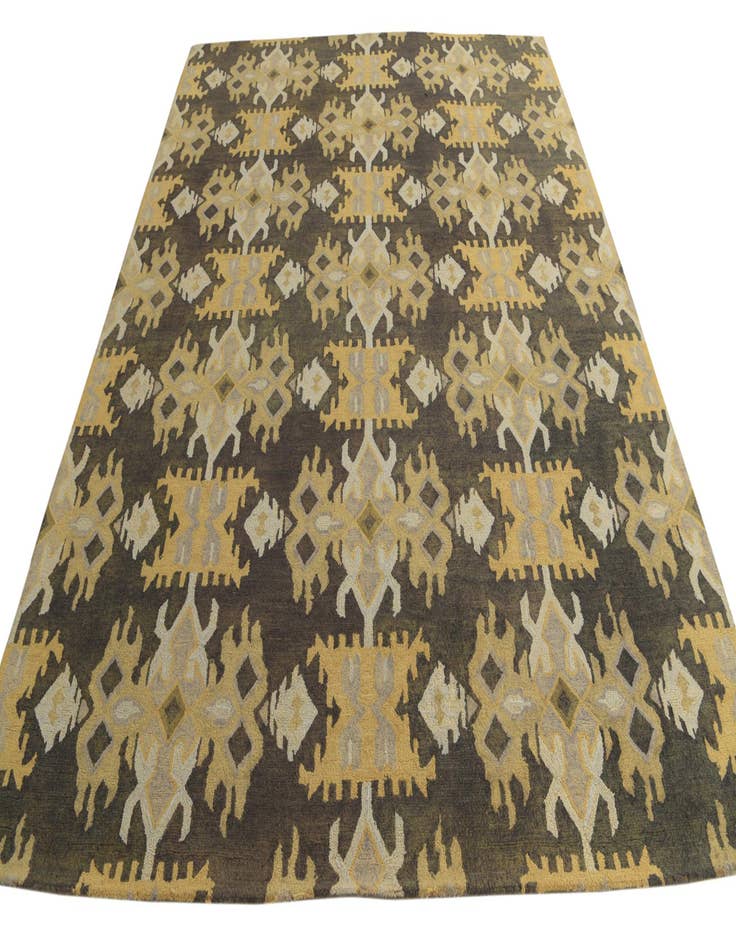 Detail image of  8' x 9' 10 Luna Rug