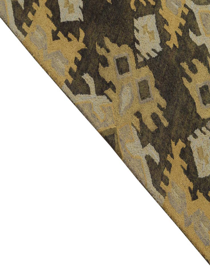 Detail image of  8' x 9' 10 Luna Rug