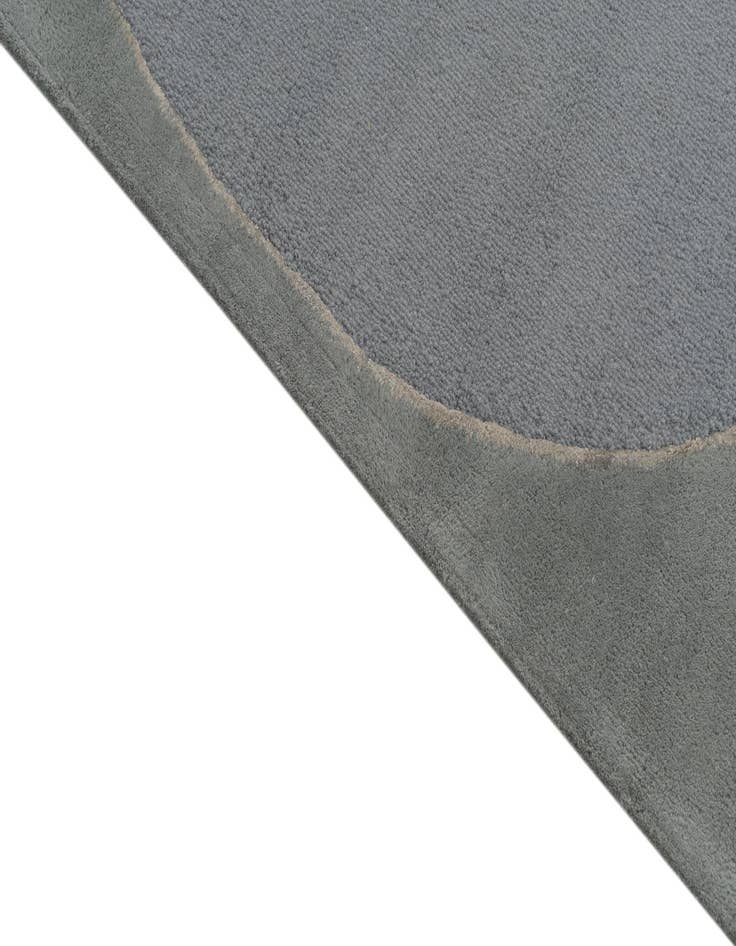 Detail image of  5' 7 x 7' 10 Luna Rug