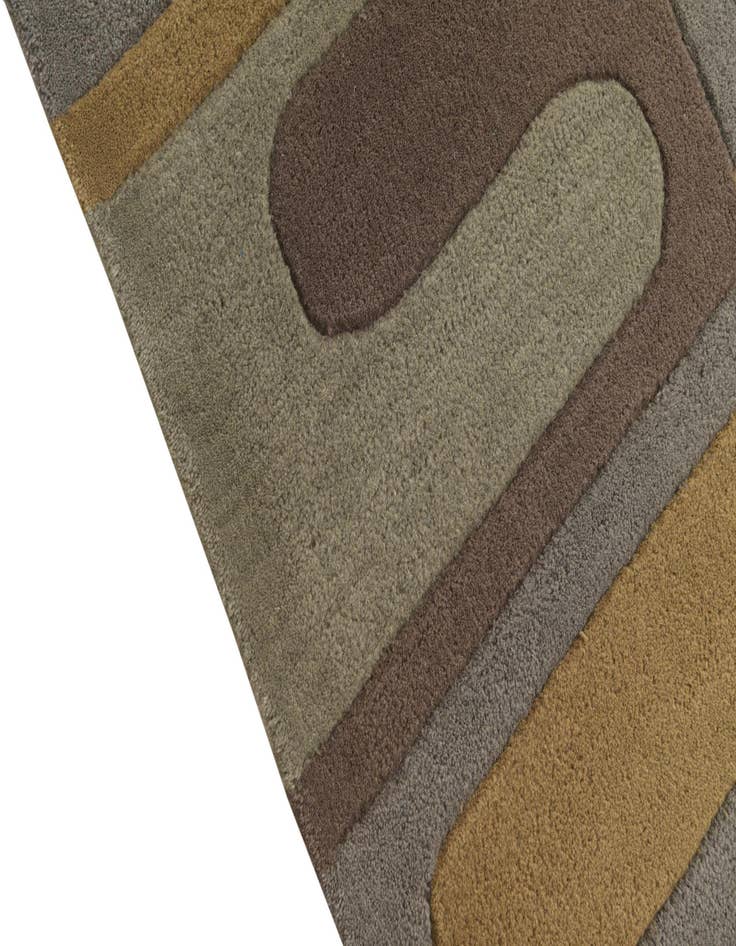 Detail image of  5' 1 x 8' Luna Rug