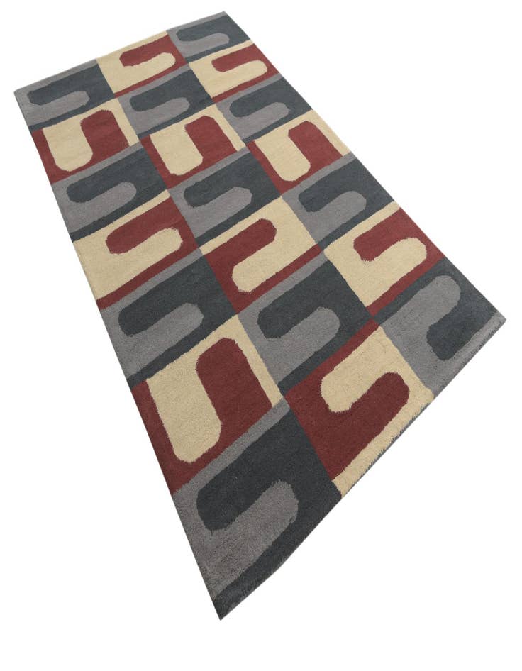 Detail image of  5' x 8' Luna Wool Rug