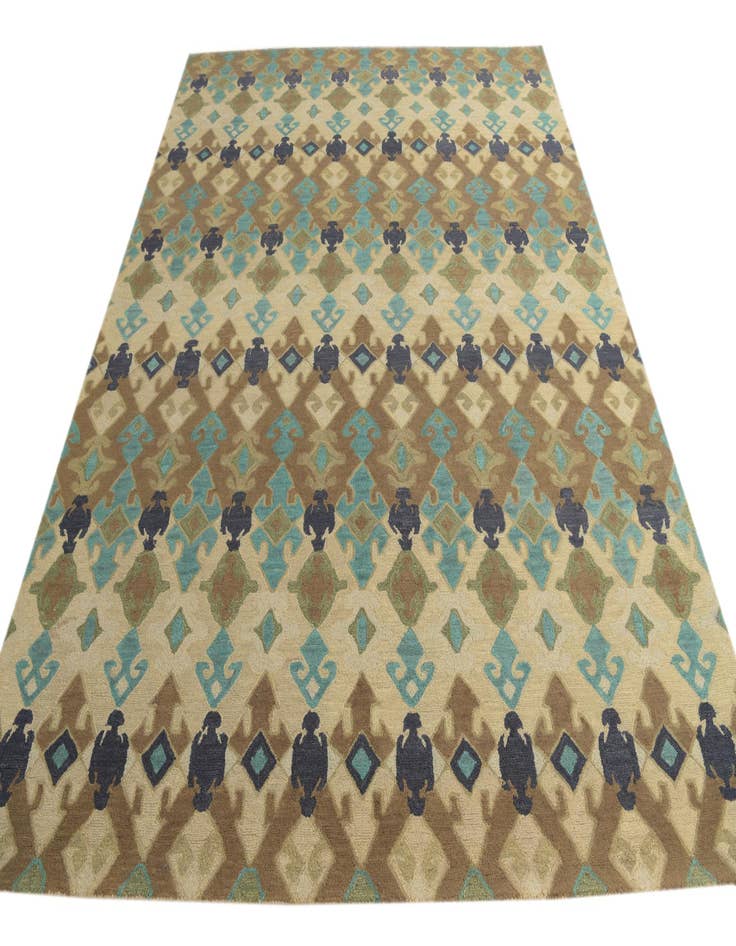 Detail image of  8' x 9' 10 Luna Wool Rug