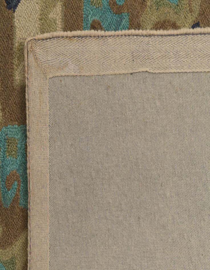 Detail image of  8' x 9' 10 Luna Wool Rug