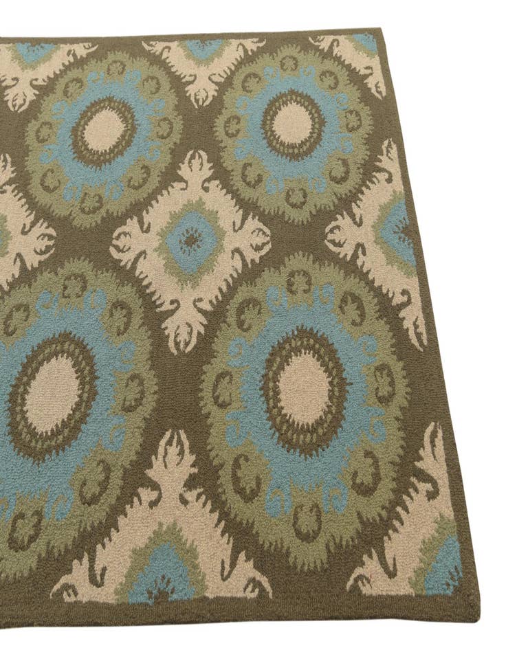 Detail image of  5' 1 x 8' Luna Wool Rug