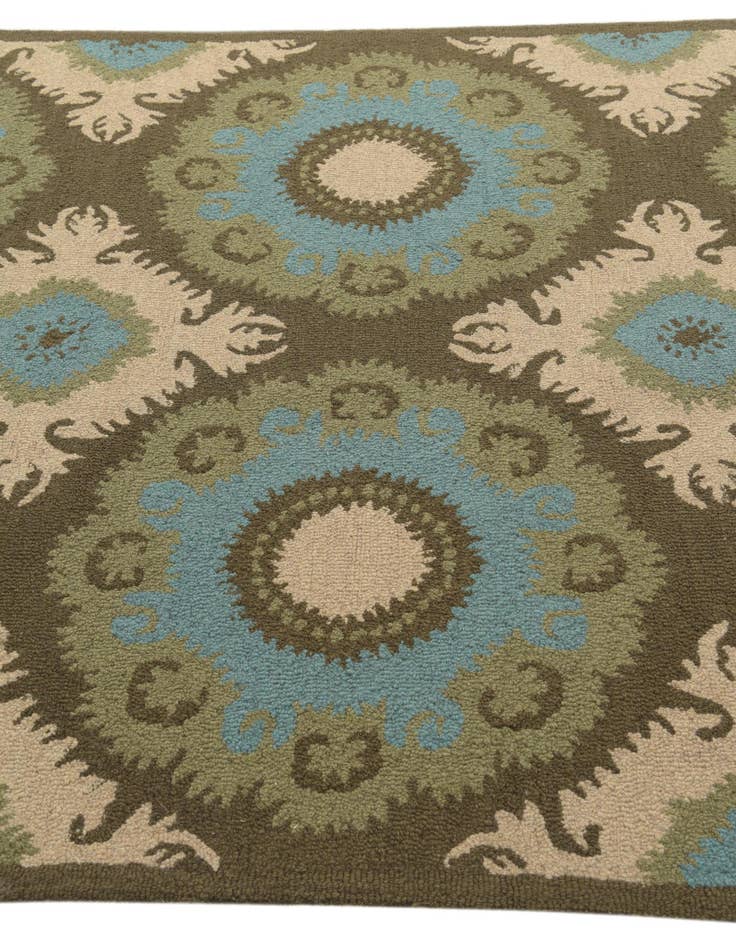 Detail image of  5' 1 x 8' Luna Wool Rug