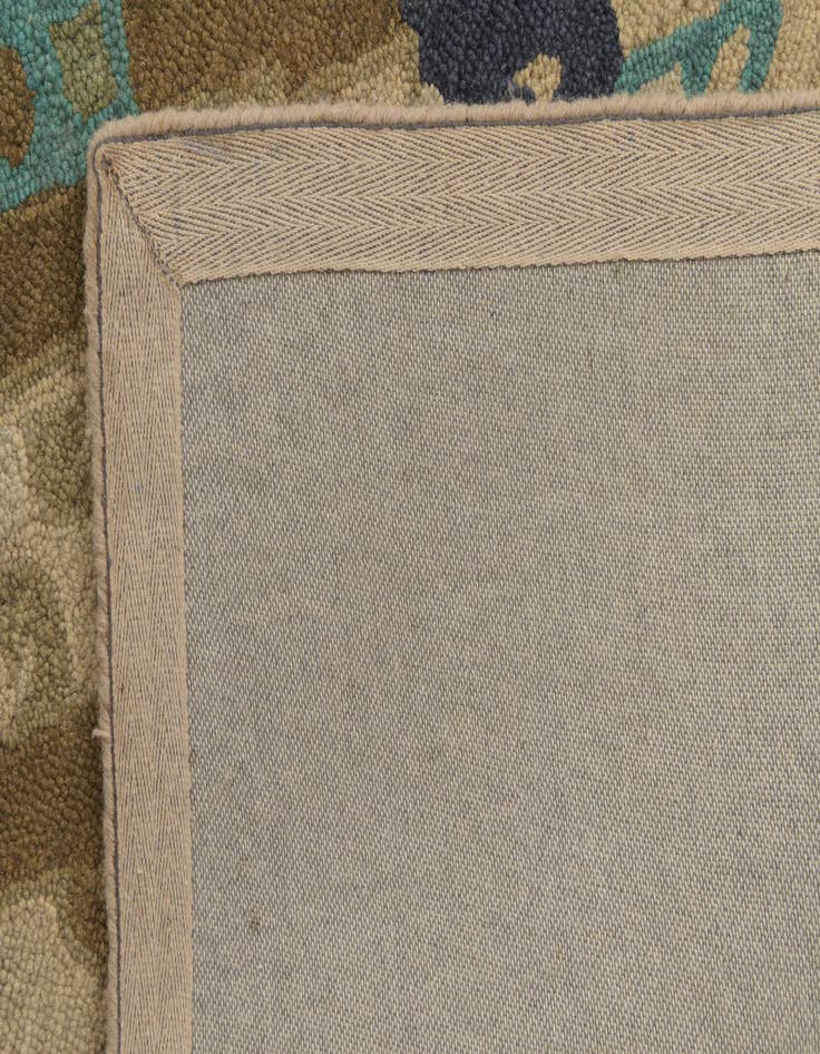 Detail image of  8' x 10' Luna Wool Rug