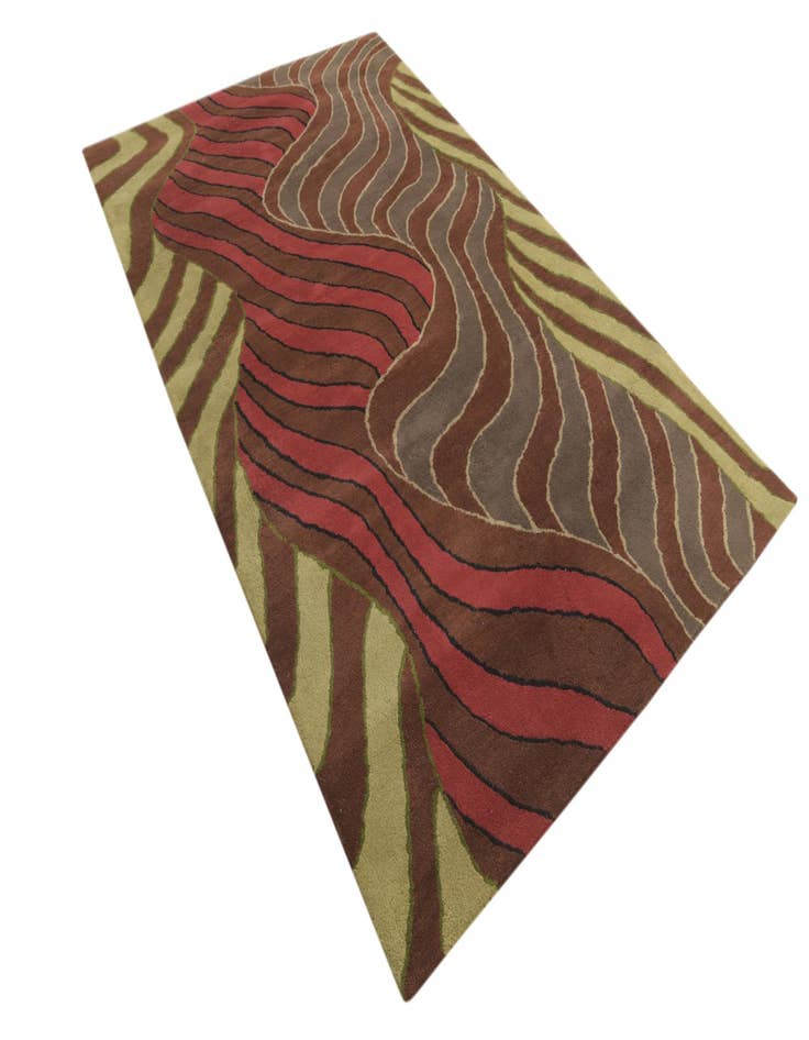 Detail image of  5' 1 x 8' Luna Wool Rug