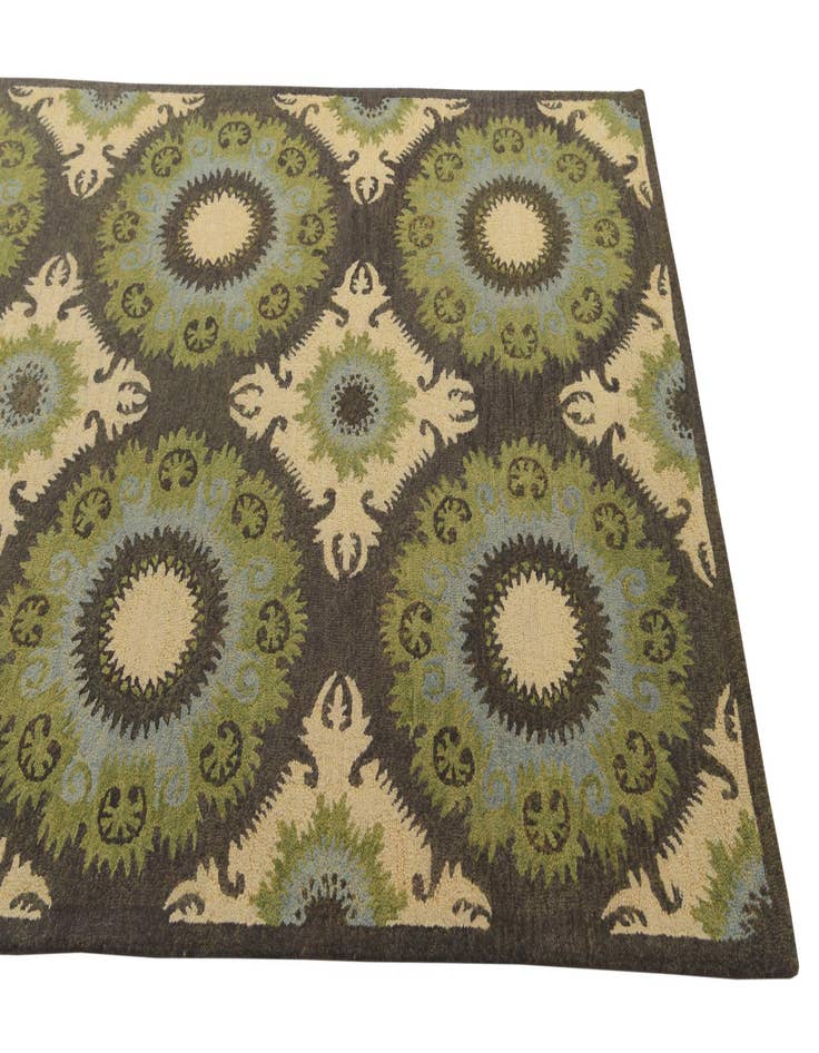 Detail image of  5' x 8' Luna Wool Rug