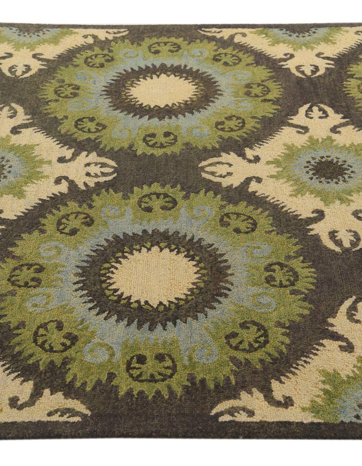 Detail image of  5' x 8' Luna Wool Rug