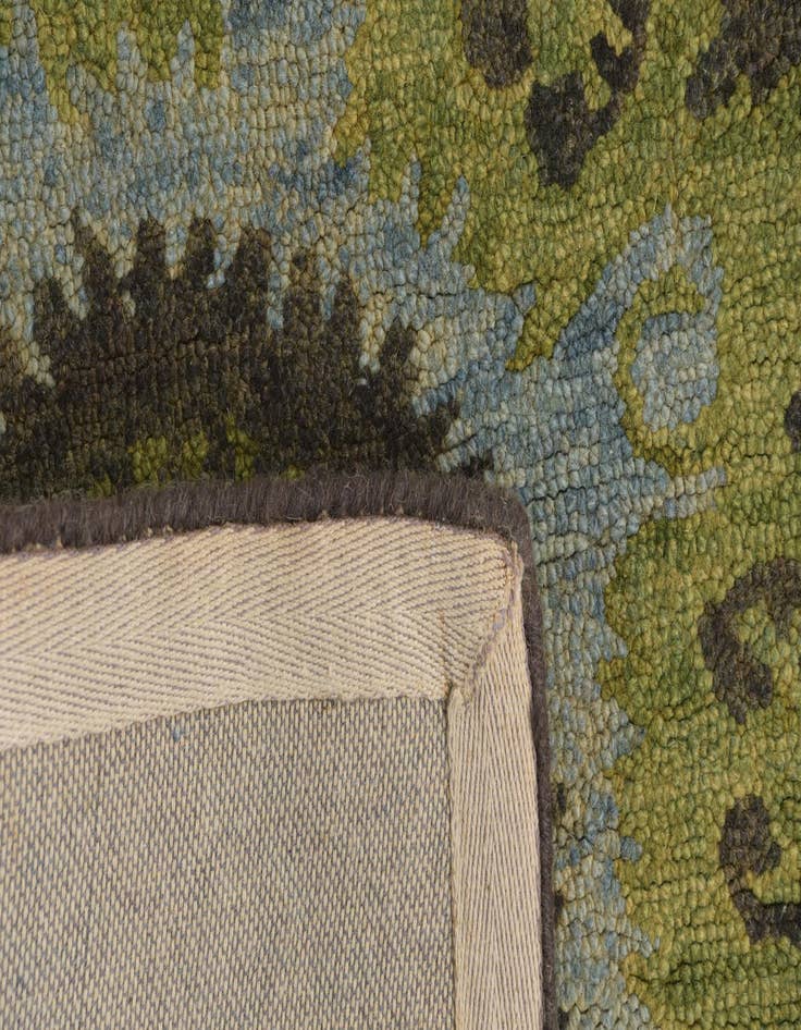 Detail image of  5' x 8' Luna Wool Rug
