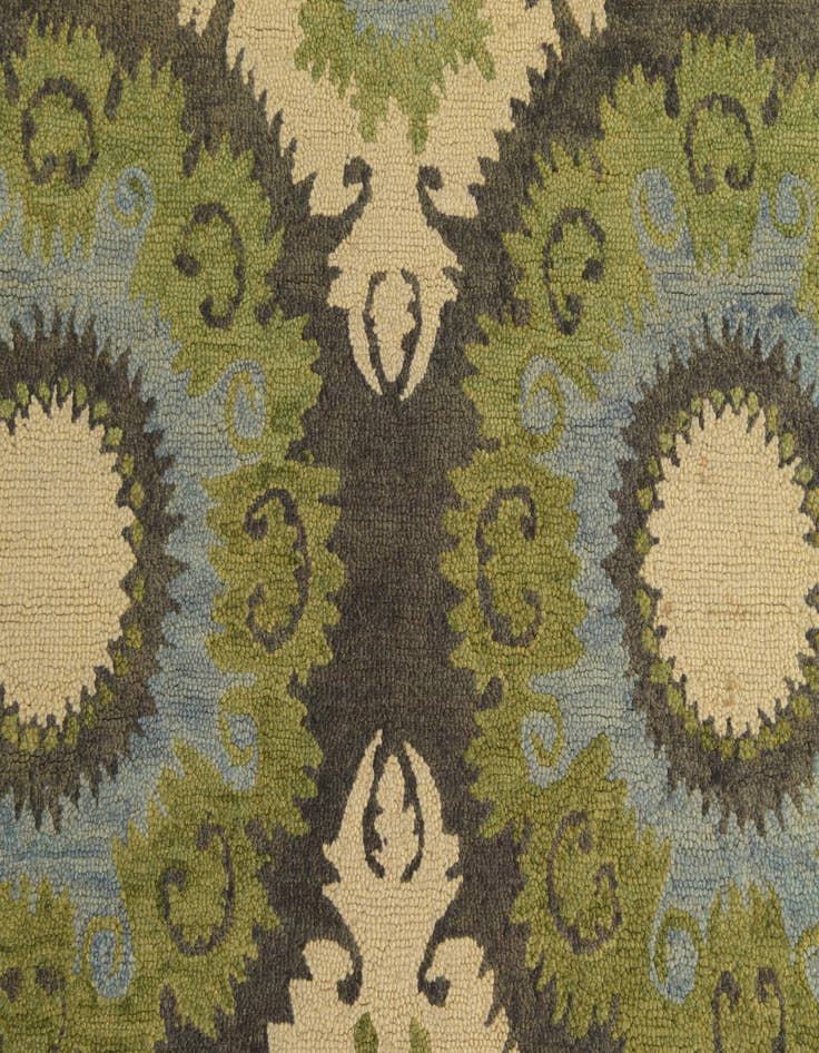 Detail image of  5' x 8' Luna Wool Rug