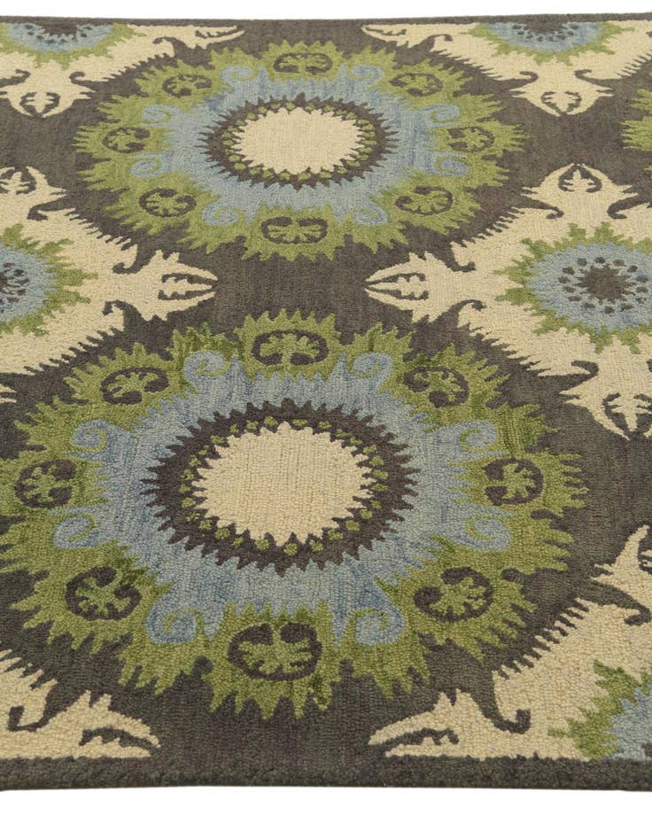 Detail image of  5' 1 x 8' Luna Wool Rug