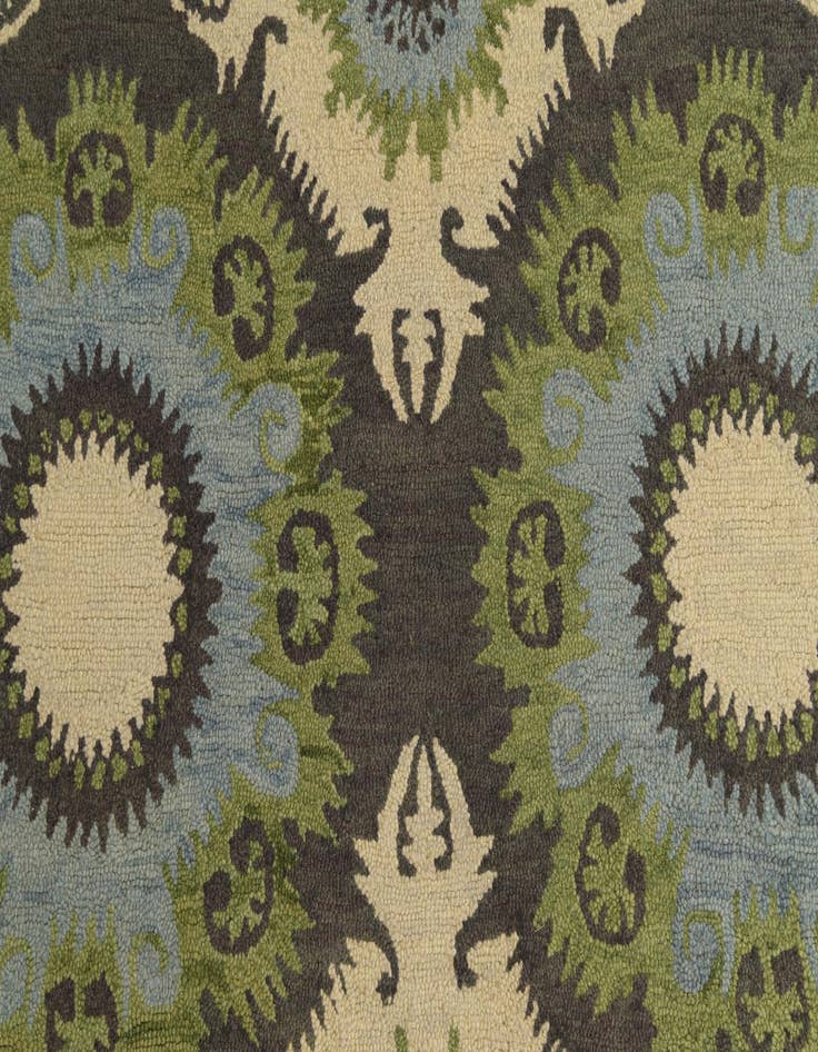 Detail image of  5' 1 x 8' Luna Wool Rug