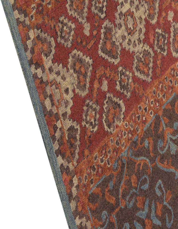 Detail image of  5' x 8' Luna Wool Rug