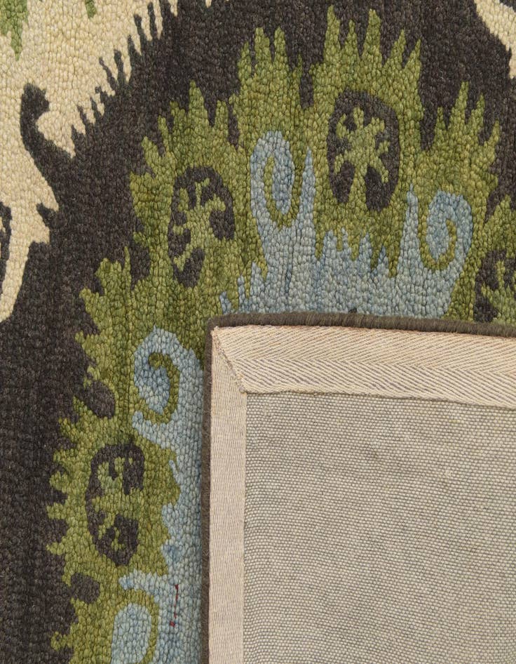 Detail image of  5' 1 x 8' 1 Luna Wool Rug