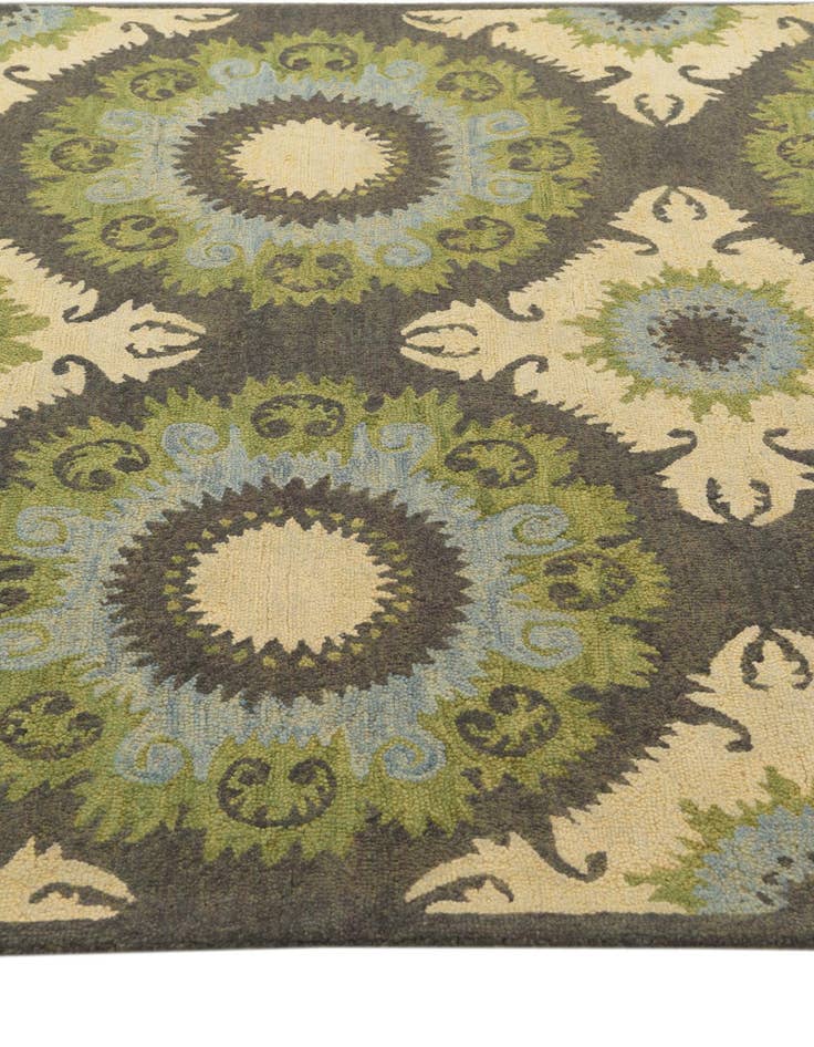 Detail image of  5' x 8' Luna Wool Rug