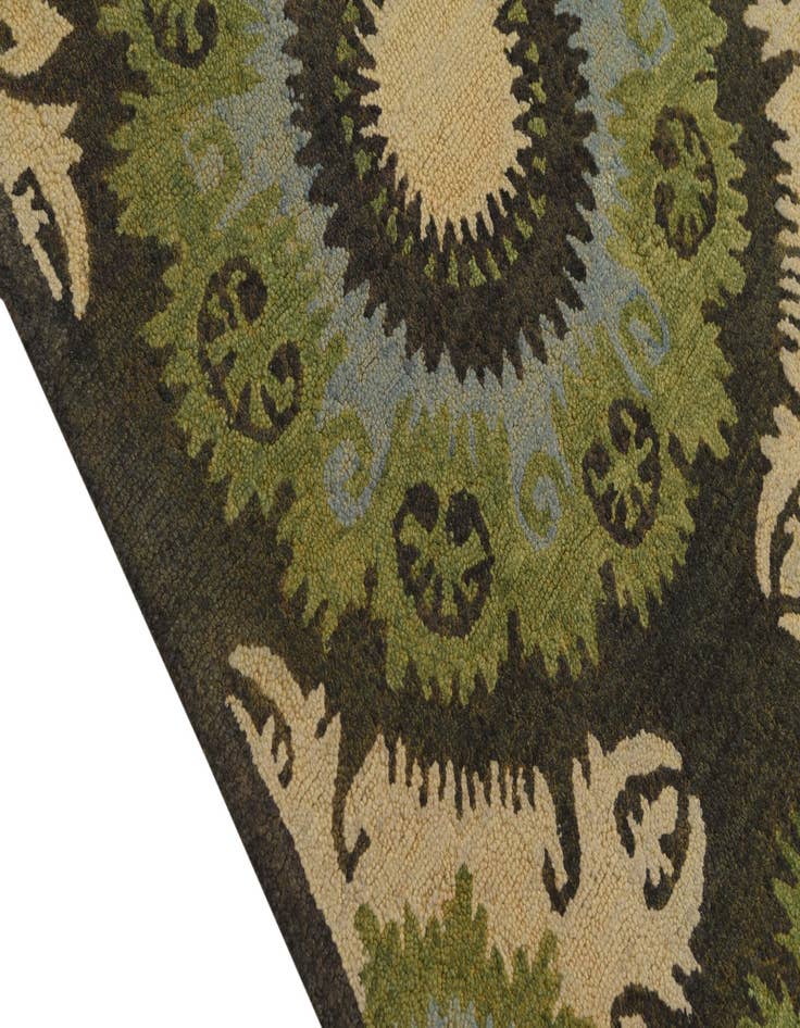 Detail image of  5' x 8' Luna Wool Rug