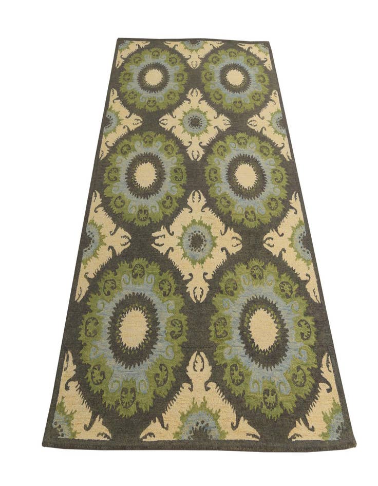 Detail image of  5' 1 x 8' Luna Wool Rug