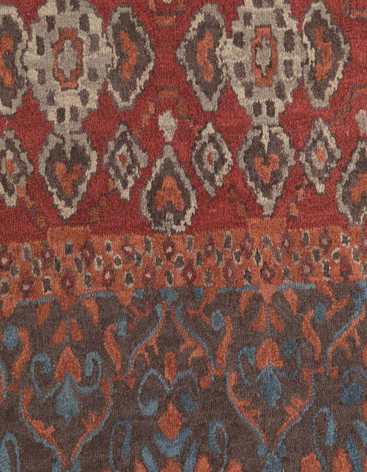 Detail image of  5' x 8' Luna Wool Rug