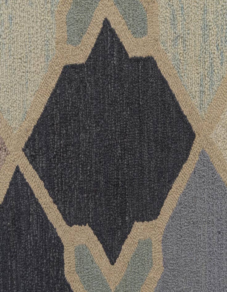 Detail image of  8' x 10' 2 Luna Wool Rug
