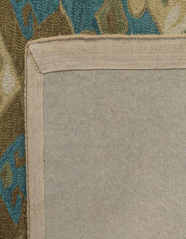 Detail image of  8' x 10' Luna Wool Rug