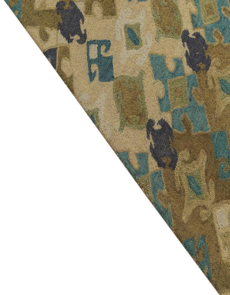 Detail image of  8' x 10' Luna Wool Rug