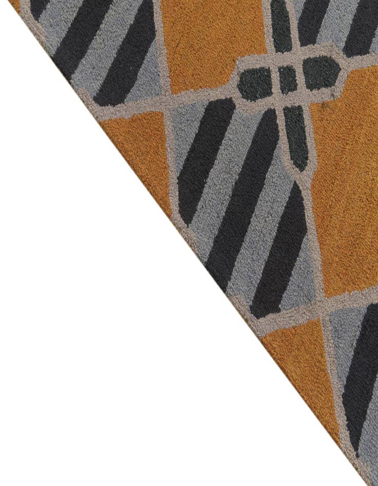 Detail image of  8' x 10' 1 Luna Wool Rug