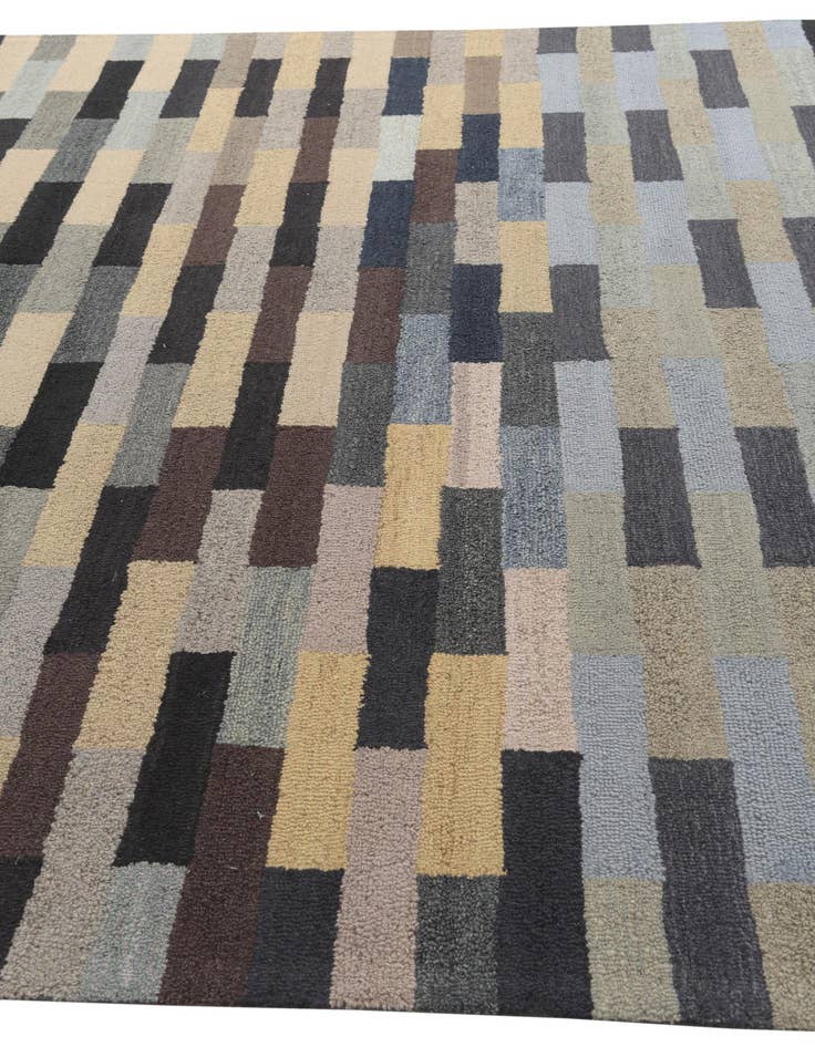 Detail image of  8' 1 x 10' 2 Luna Wool Rug