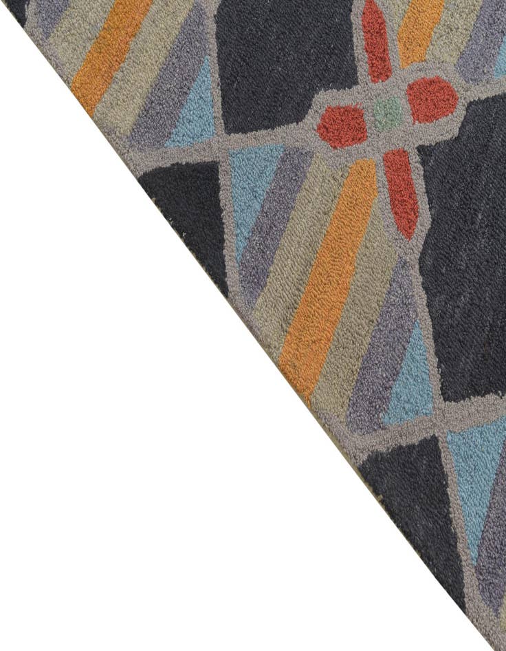 Detail image of  8' x 10' Luna Wool Rug