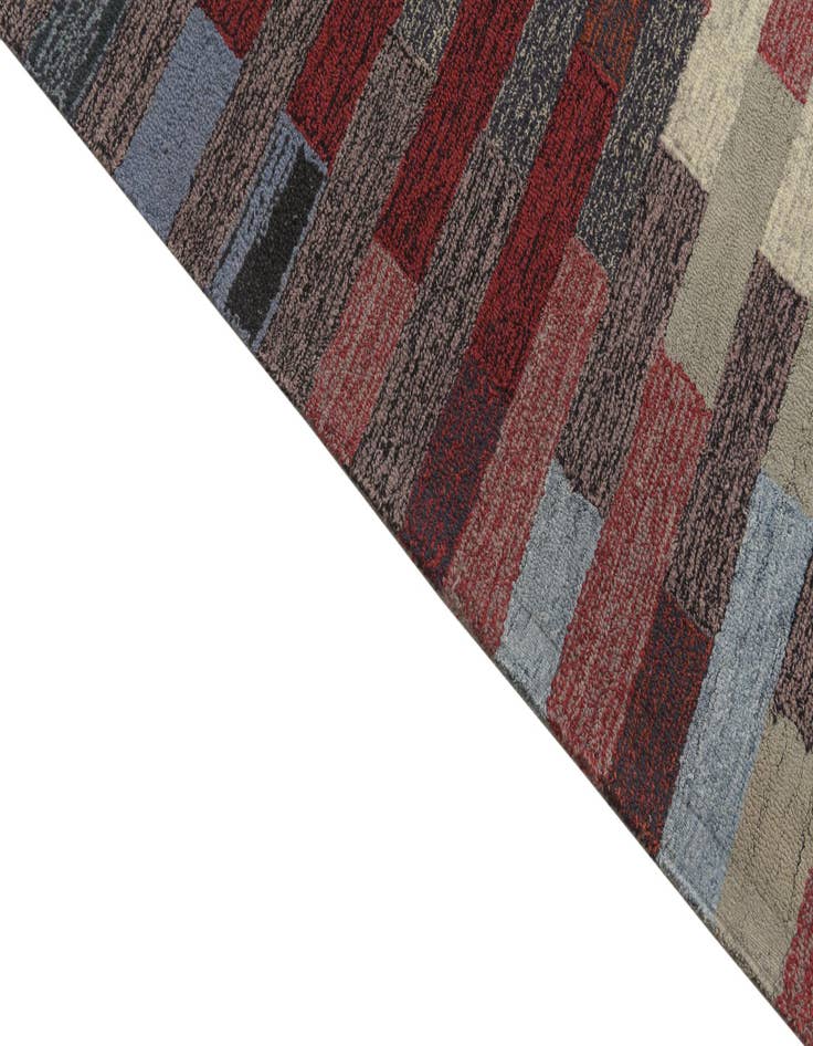 Detail image of  8' x 10' Luna Wool Rug