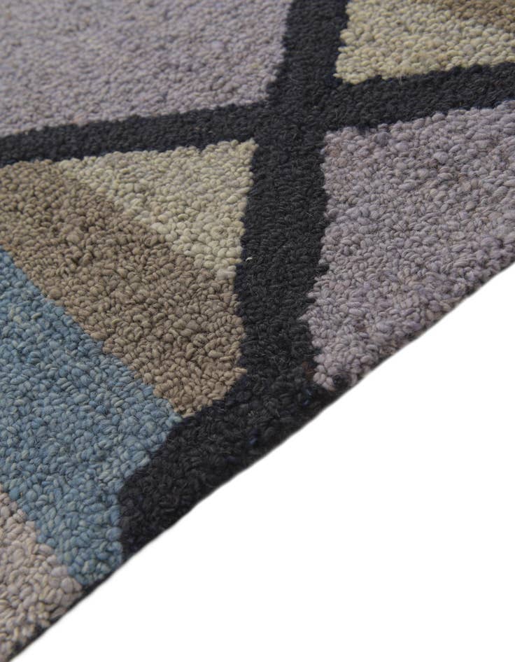 Detail image of  8' x 10' 2 Luna Wool Rug