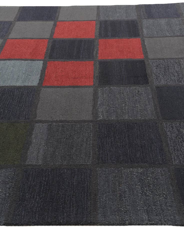 Detail image of  8' x 10' 1 Luna Wool Rug