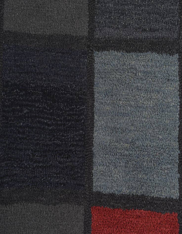 Detail image of  8' x 10' 1 Luna Wool Rug