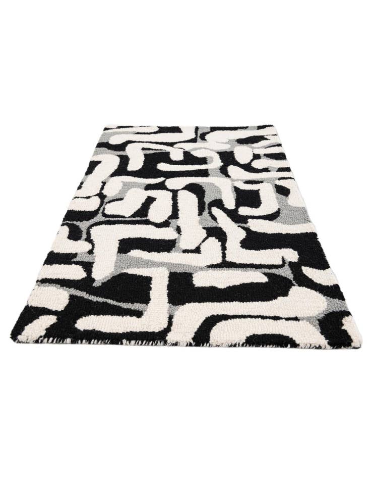 Detail image of  2' x 3' Luna Wool Rug