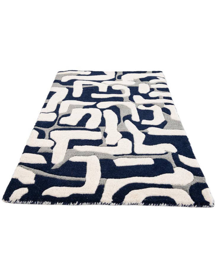 Detail image of  2' x 3' Luna Wool Rug