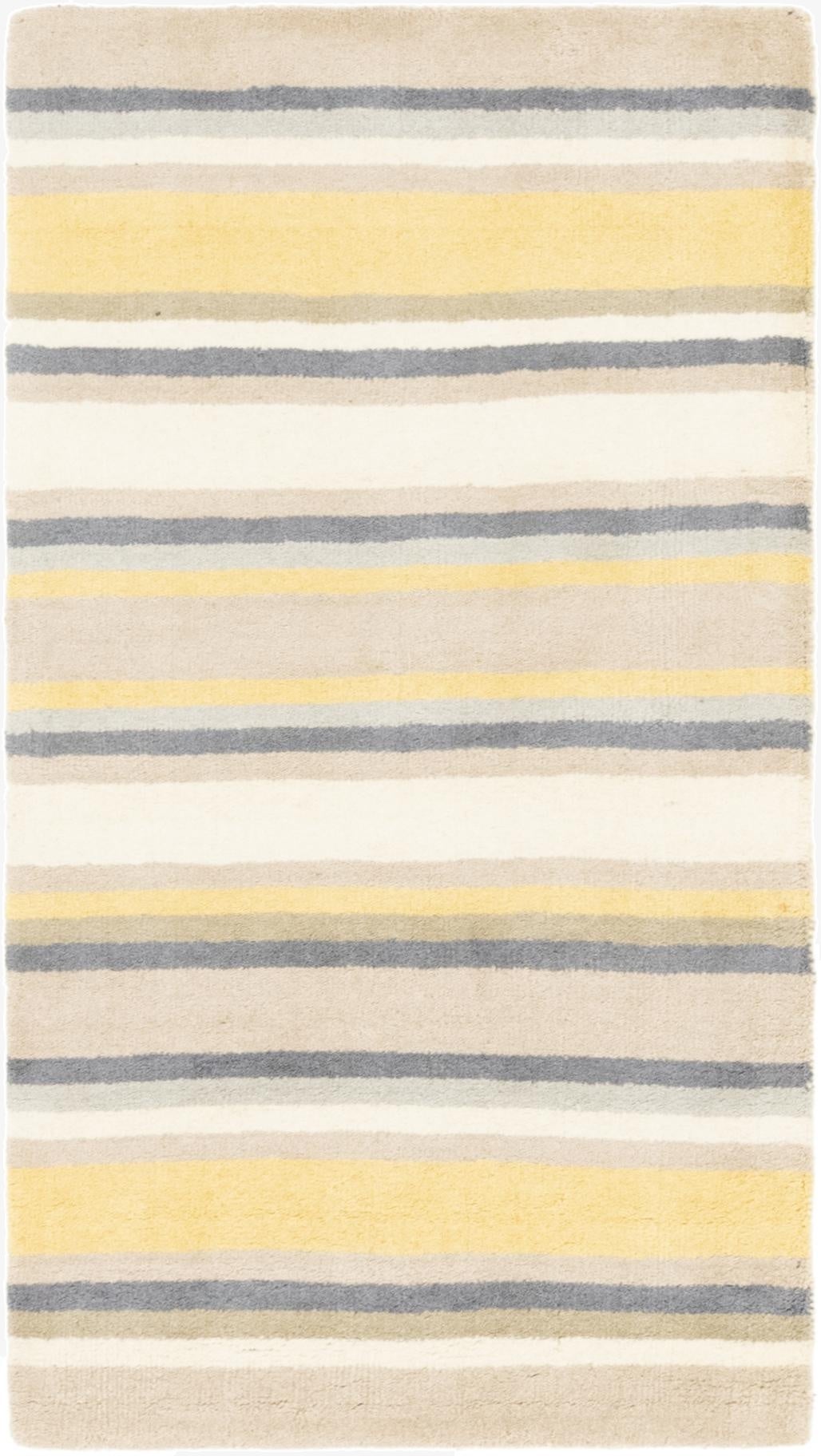  2' 8 x 4' 10 Luna Wool Rug