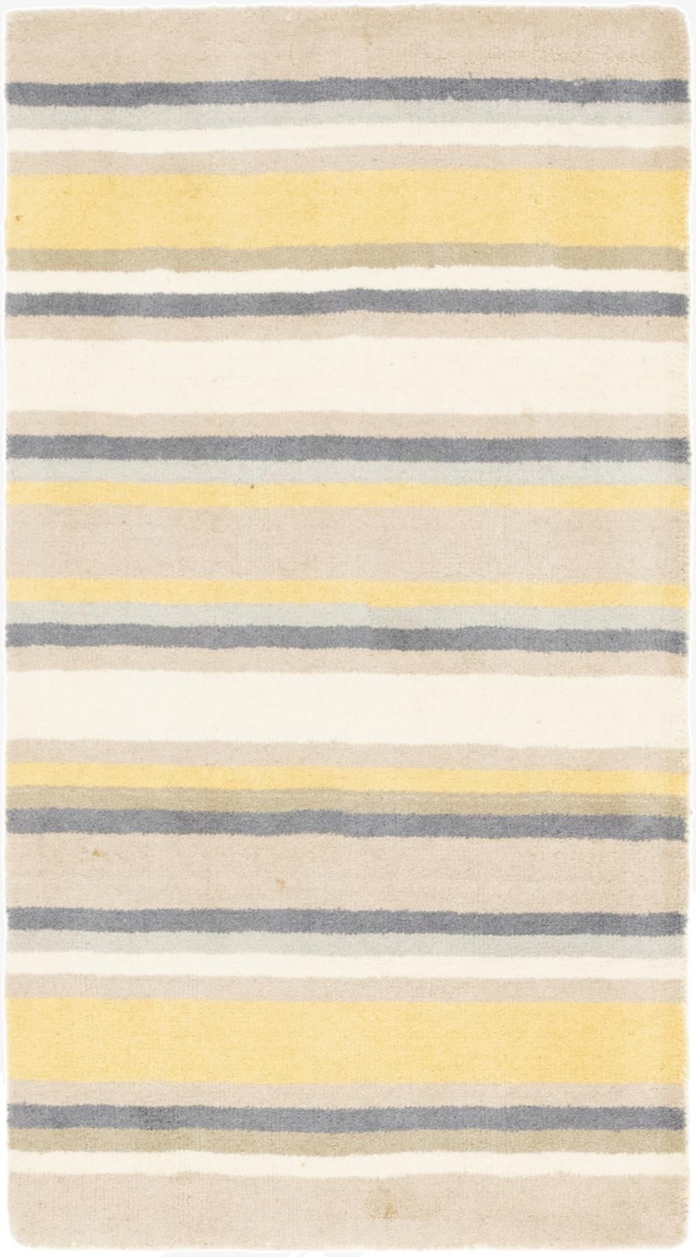  2' 8 x 4' 10 Luna Wool Rug