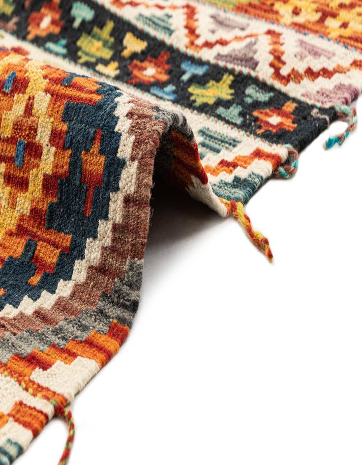 Detail image of  4' x 5' 9  Hand Knotted Marok Kilim Rug