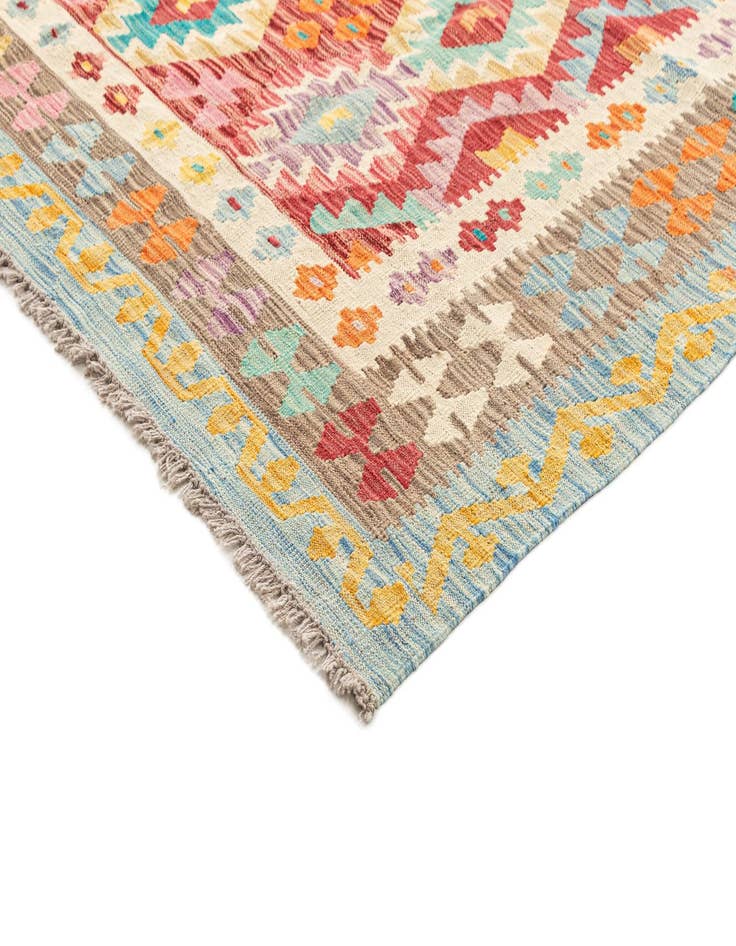 Detail image of  6' 6 x 9' 7  Hand Knotted Marok Kilim Rug