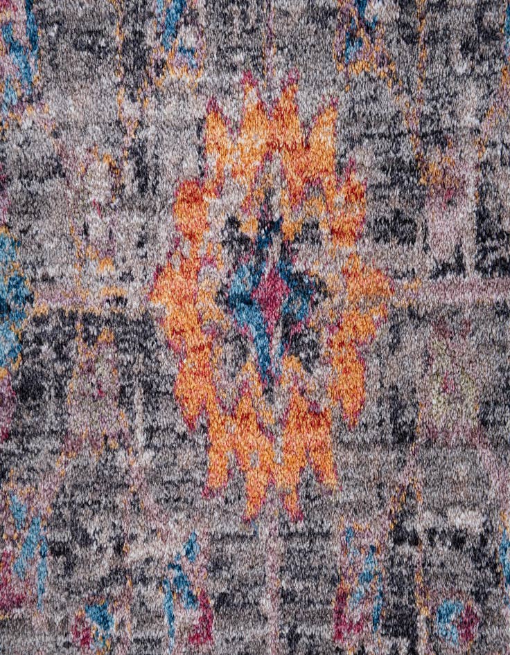 Detail image of  5' 4 x 7' 8 Mesa Rug